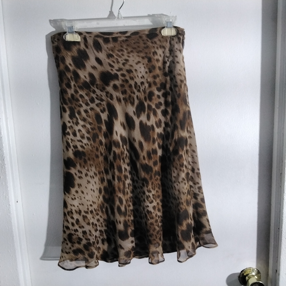 Ladies Refaella Petites Brown Skirt With Lining Sz 10 Slight Snag Right Side